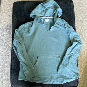 La Hearts Blue V-Neck Sweater Cozy and Chic